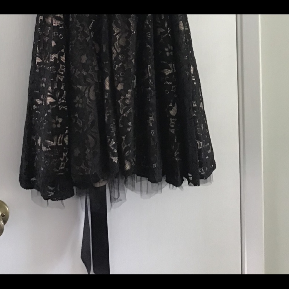 Betsy & Adam black lace tulle dress/ Size 12 - Picture 8 of 8
